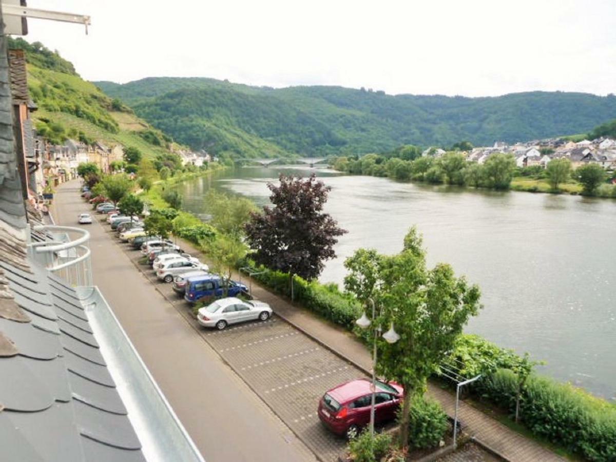 Mosel Ausblick Apartment Zell an der Mosel Exterior foto
