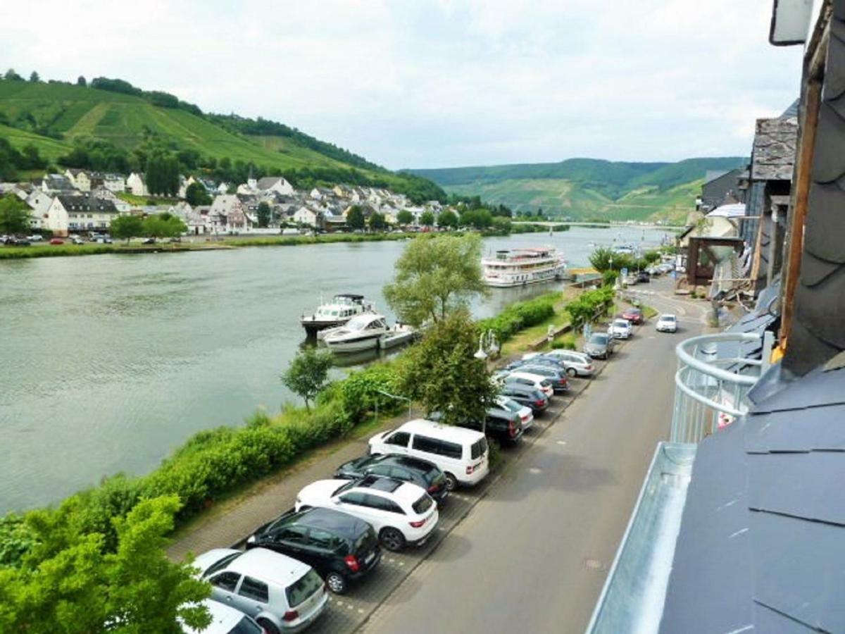 Mosel Ausblick Apartment Zell an der Mosel Exterior foto
