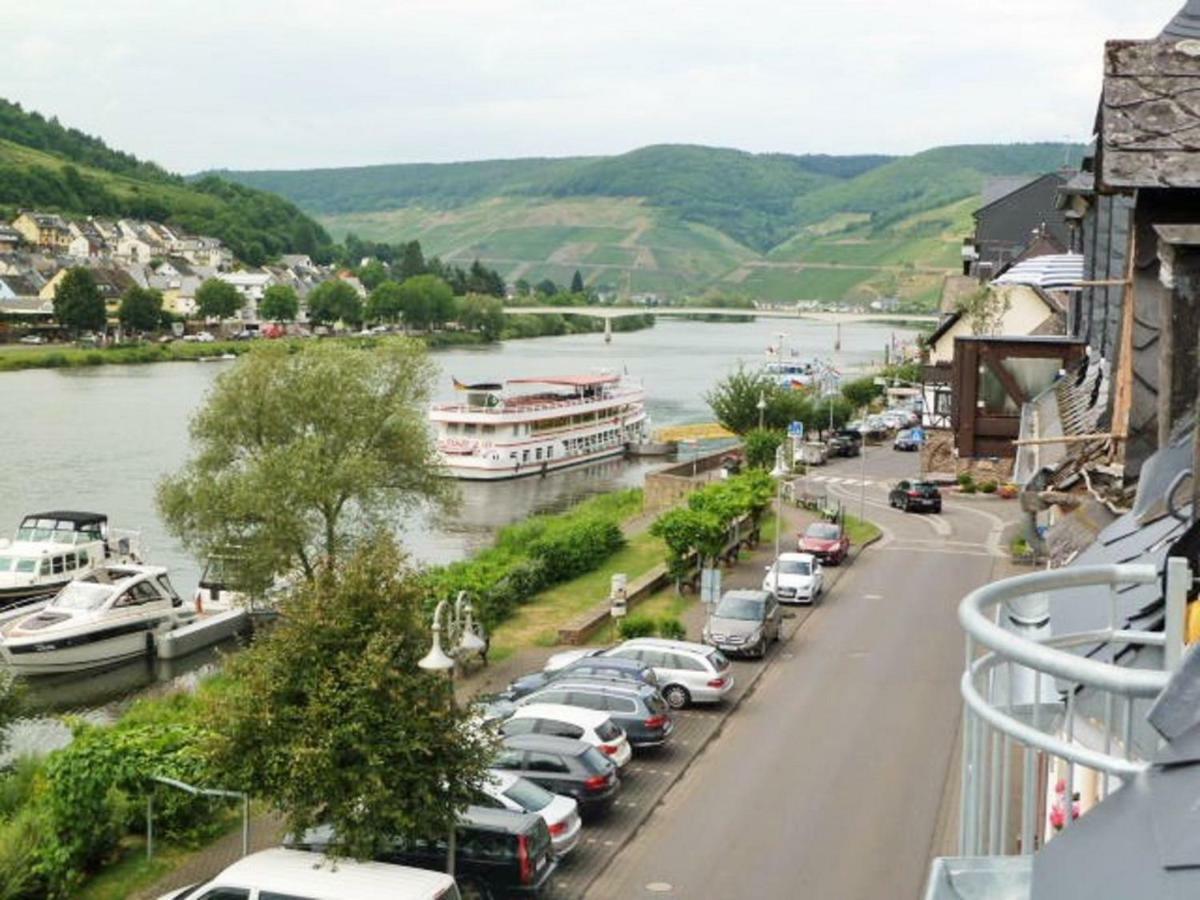 Mosel Ausblick Apartment Zell an der Mosel Exterior foto
