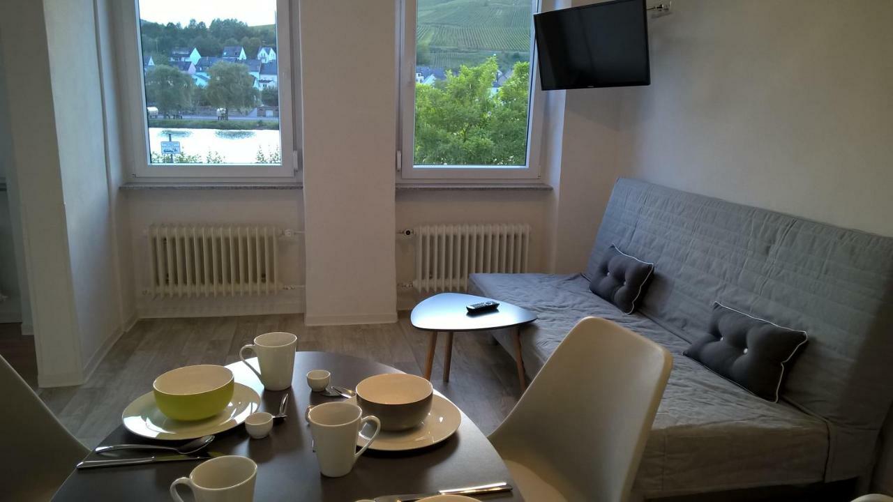 Mosel Ausblick Apartment Zell an der Mosel Exterior foto
